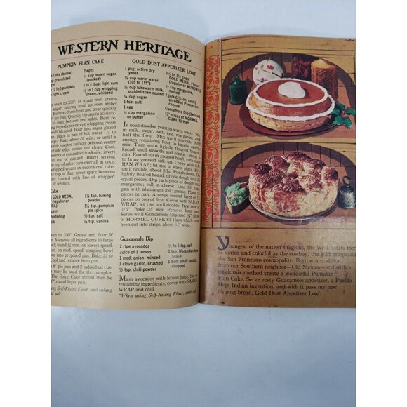 Betty Crocker's Holiday Heritage Cook Booklet 1966 General Mills Recipes Vintage - Picture 7 of 10
